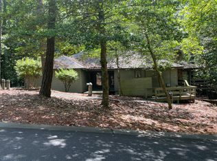 1011 Mountain Creek Dr, Pine Mountain, GA 31822