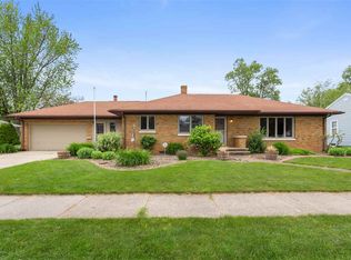 260 S Helen St, Kimberly, WI 54136