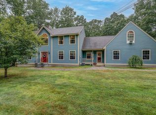8 Sabrina Ln, Springvale, ME 04083