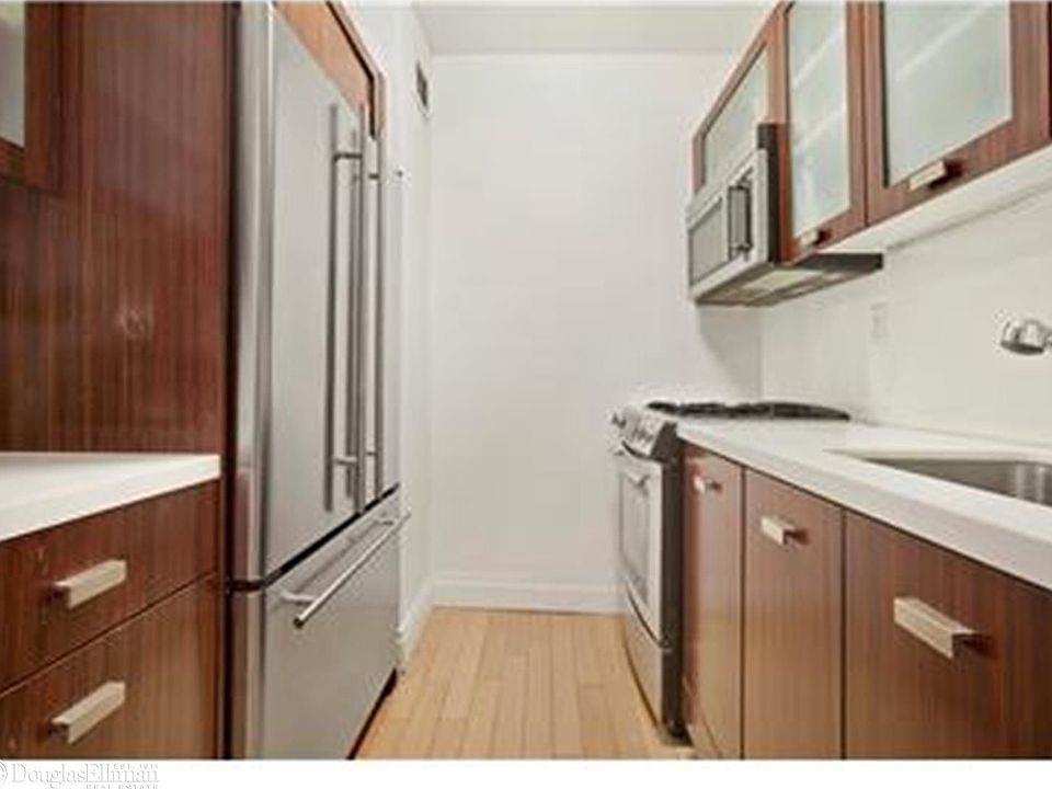 1st image of 211 E 46th St #6J