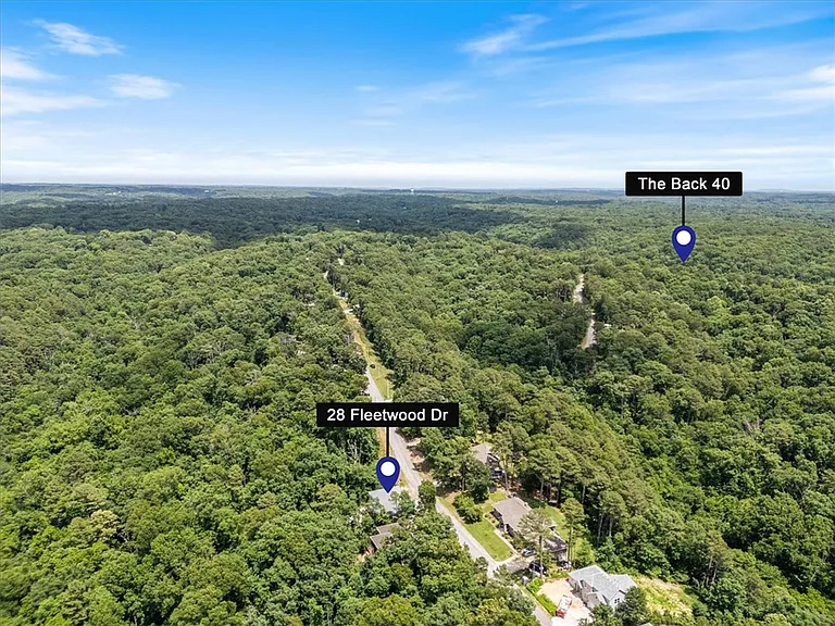 28 Fleetwood Dr — Photo 20