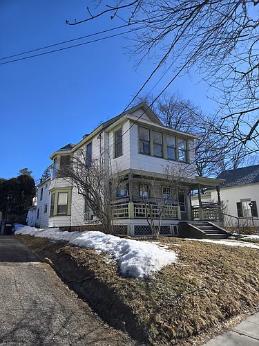 514 Saint Paul St #2 Photo 1