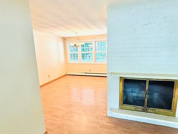5th image of 47 Eaton Rd