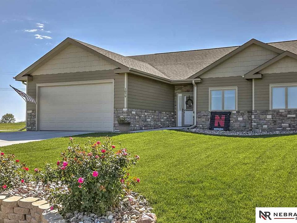 1st image of 1079 Prairie Hill Cir