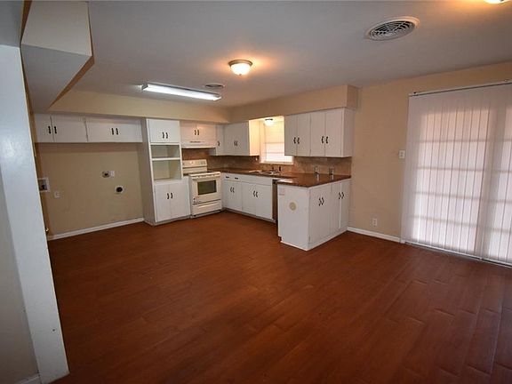 4th image of 733 S Burdette Ave