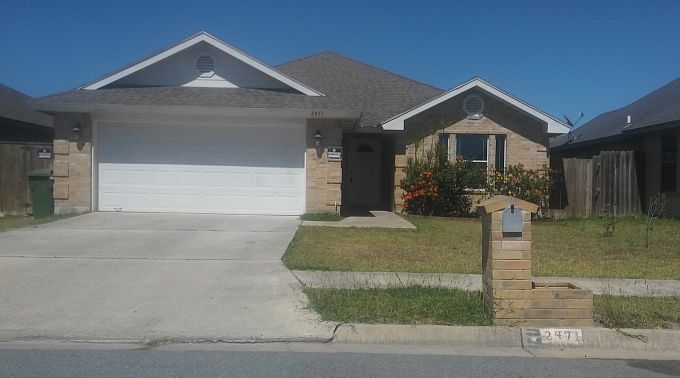 1st image of 2471 Firenze St