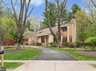 215 Old Church Rd, North Wales, PA 19454