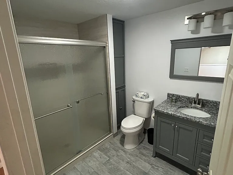 112510 Washington Ln — Photo 11