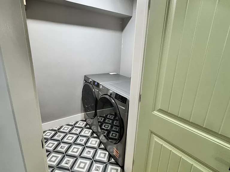 2618 Meadow Lark Dr — Photo 34