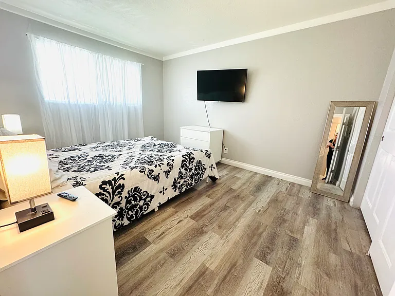 493 McKellar Cir #3 — Photo 10
