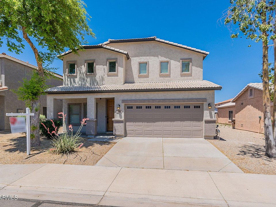 1st image of 374 E SADDLE Way