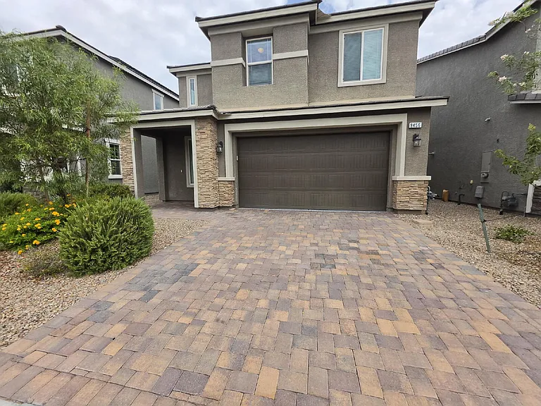 9456 Brough Ave — Photo 2