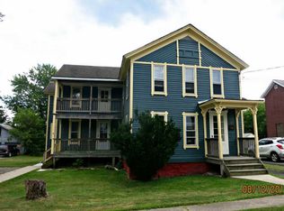 16 Adams St, Whitehall, NY 12887