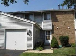 540 Porter Ln, Bolingbrook, IL 60440