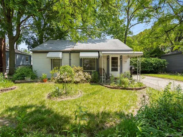546 Kensington Ave, Ferndale, MI 48220