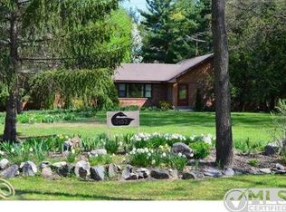 3453 Sutton Rd, Dryden, MI 48428