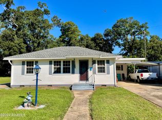 1347 Cherokee Dr, Opelousas, LA 70570