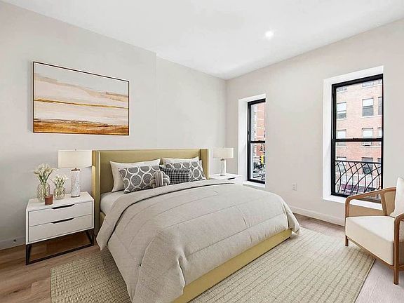 2nd image of 1107 Lexington Ave #6A