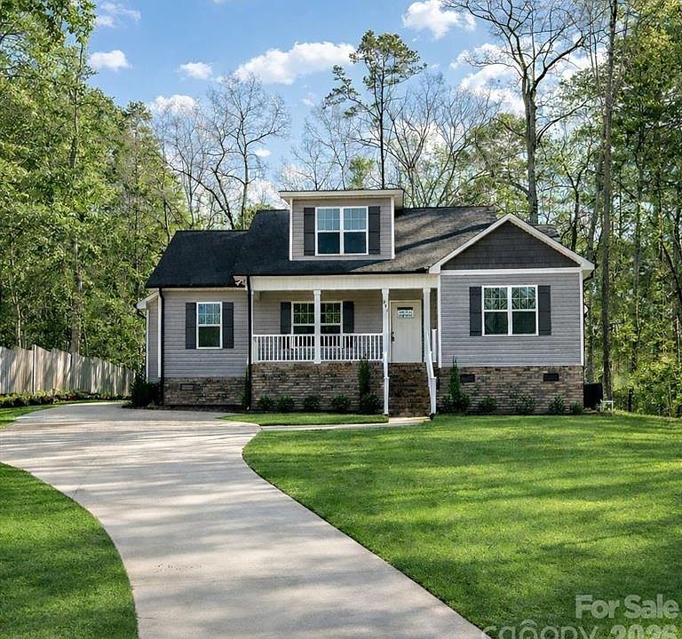 1st image of 292 Manchester Rd