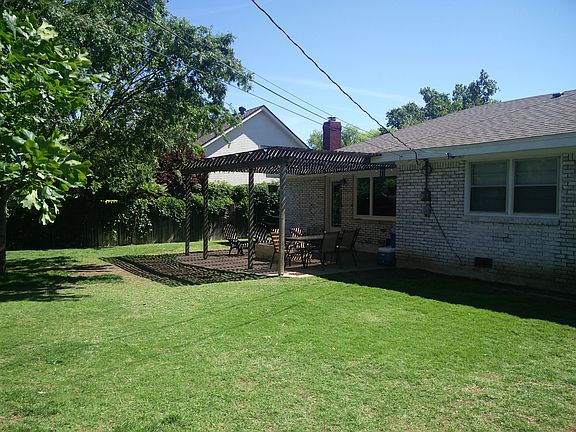 2nd image of 3612 Patterson Dr