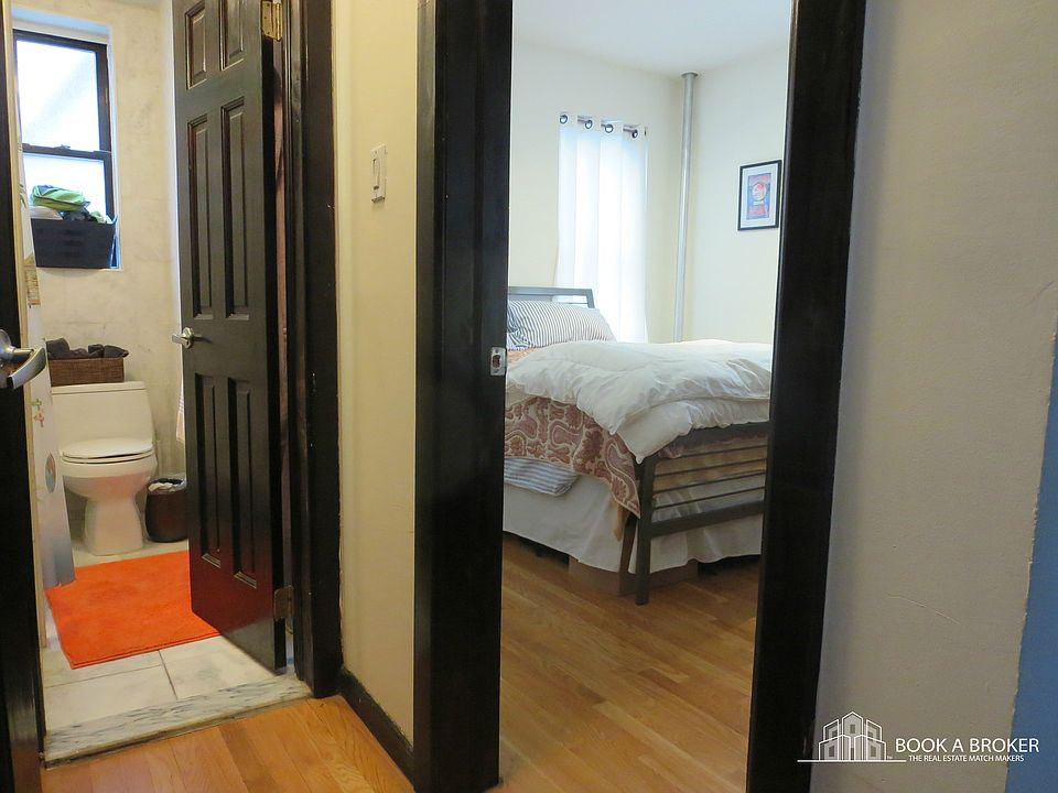 2nd image of 626 Lincoln Pl APT 2D