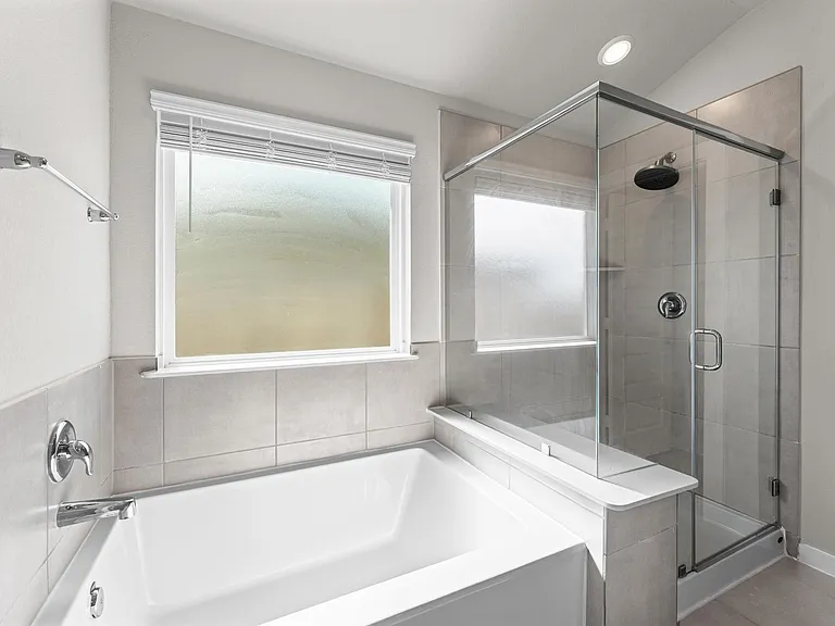 10520 Deussen Ln — Photo 15