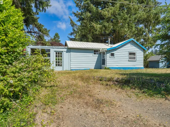 1745 Buena Vista Ave W, Tillamook, OR 97141