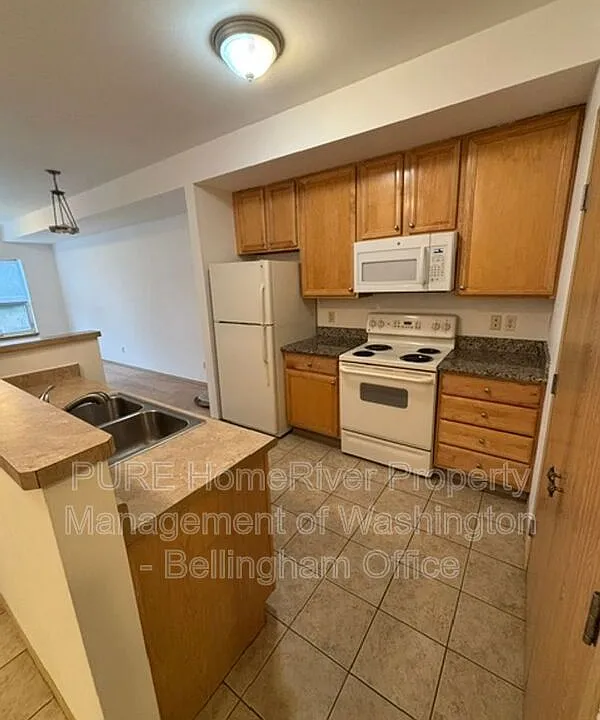 516 Darby Dr #210