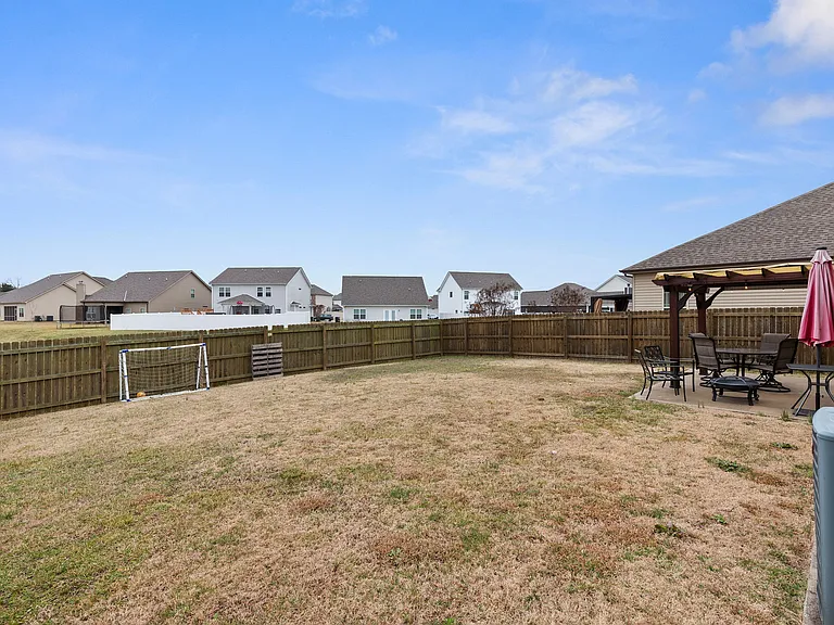 3213 Mapleside Ln — Photo 3