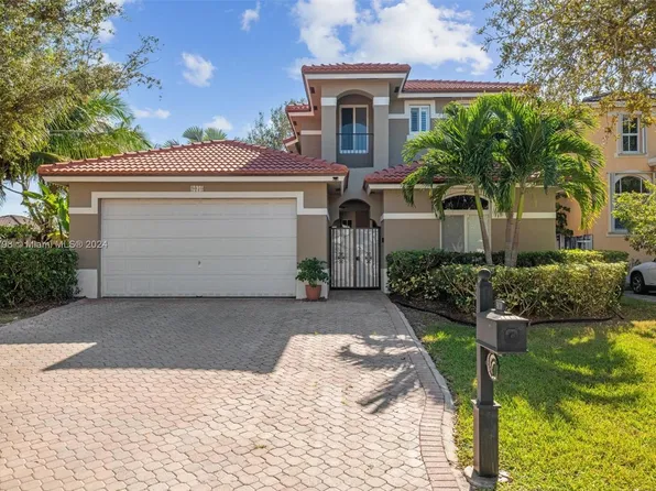 9030 SW 162nd St, Palmetto Bay, FL 33157