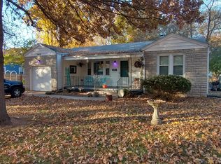 2419 E Kirkwood St, Springfield, MO 65804