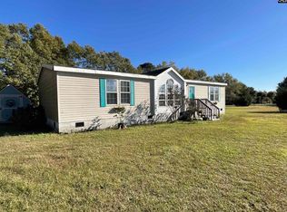 2628 Rembert Church Rd, Dalzell, SC 29040