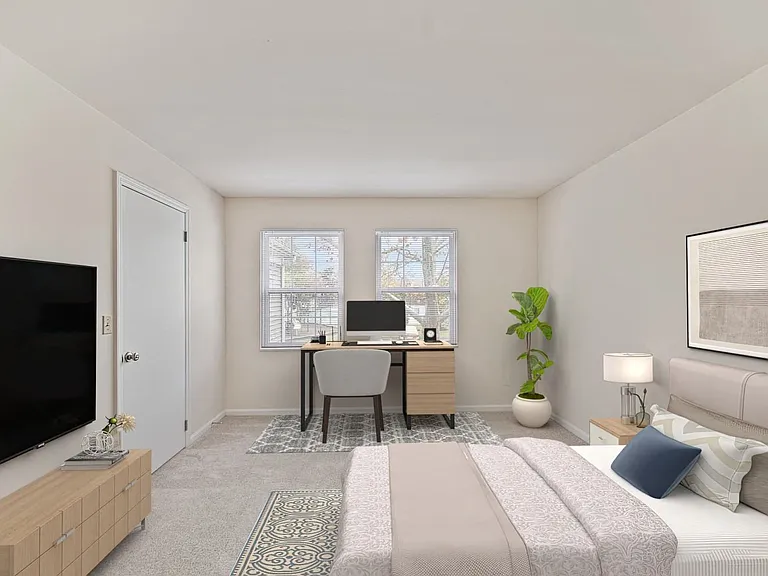 Indian Creek Apartments and Townhomes — Photo 179
