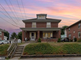 28 Berlin St, Spring Grove, PA 17362