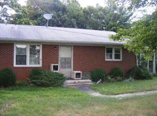 3260 Wayside Rd, Stuart, VA 24171