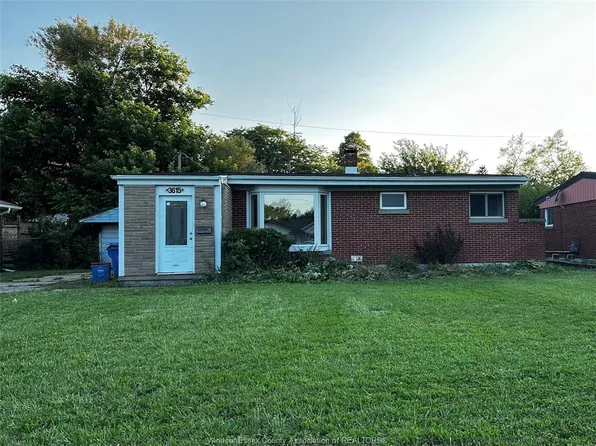 3615 Longfellow Ave, Windsor, ON N9E 2M2
