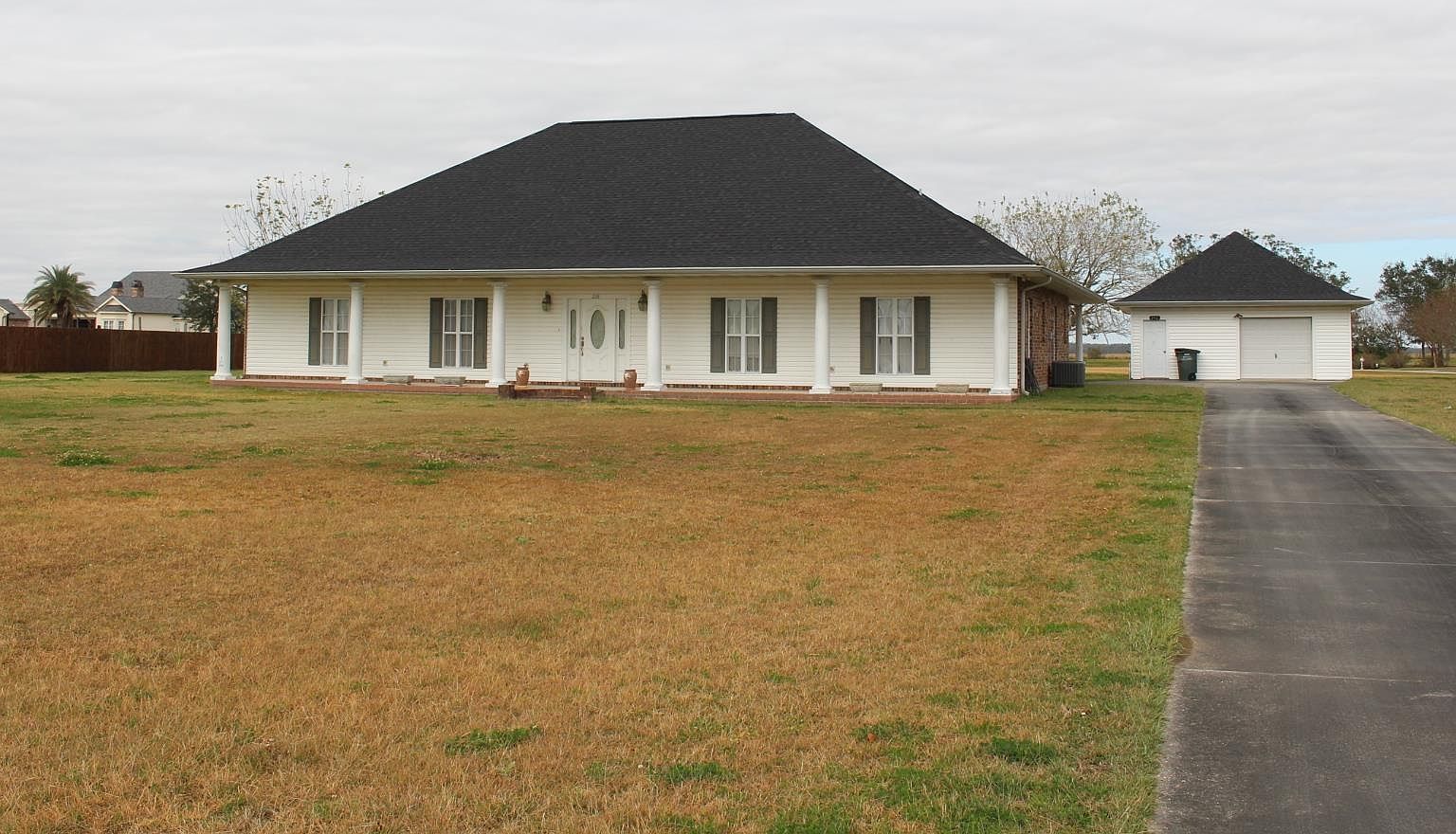 228 Destrahan Dr, Schriever, LA 70395 Zillow
