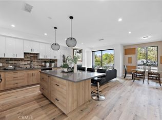 11859 W Flower Ln, Valley Village, CA 91607