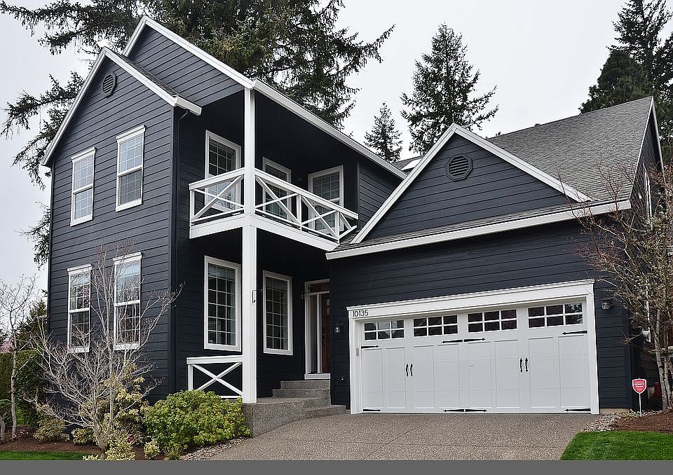1st image of 10135 NW Fleetwood Dr