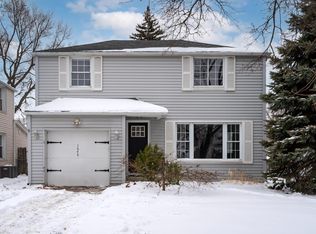 1649 Crestwood Rd, Toledo, OH 43612