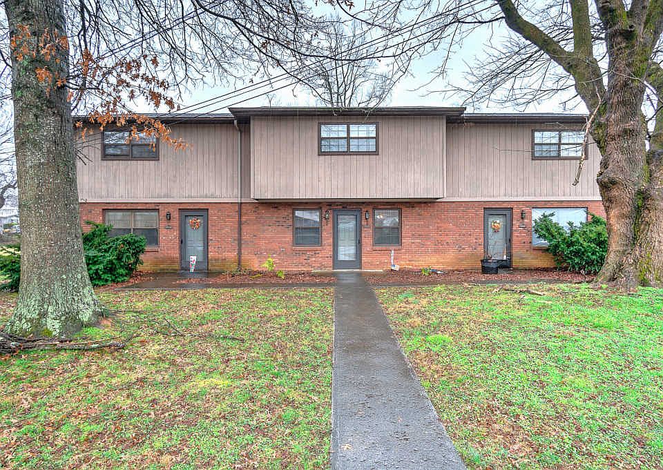 1st image of 407 Brookhaven Dr APT 2