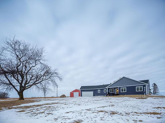 4th image of 78946 280th St