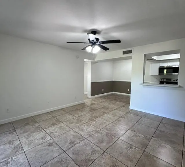 Cedar Creek Condominiums — Photo 97
