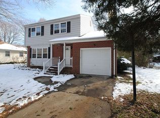 274 Exeter Rd, Newport News, VA 23602