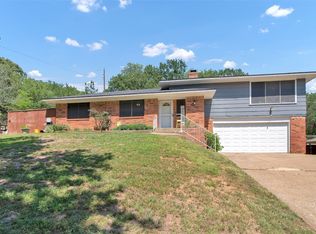 1200 S Derby Ave, Denison, TX 75020
