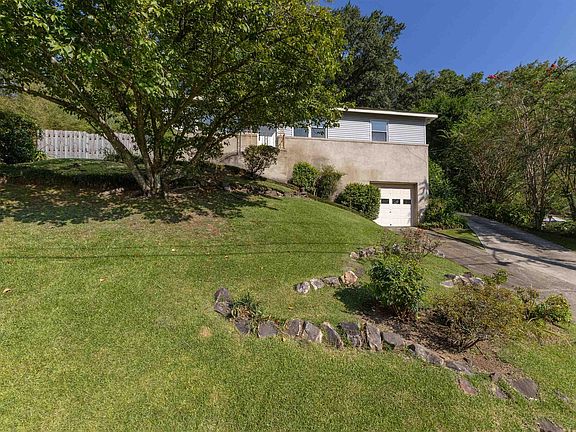 3rd image of 1208 Ingram Ave