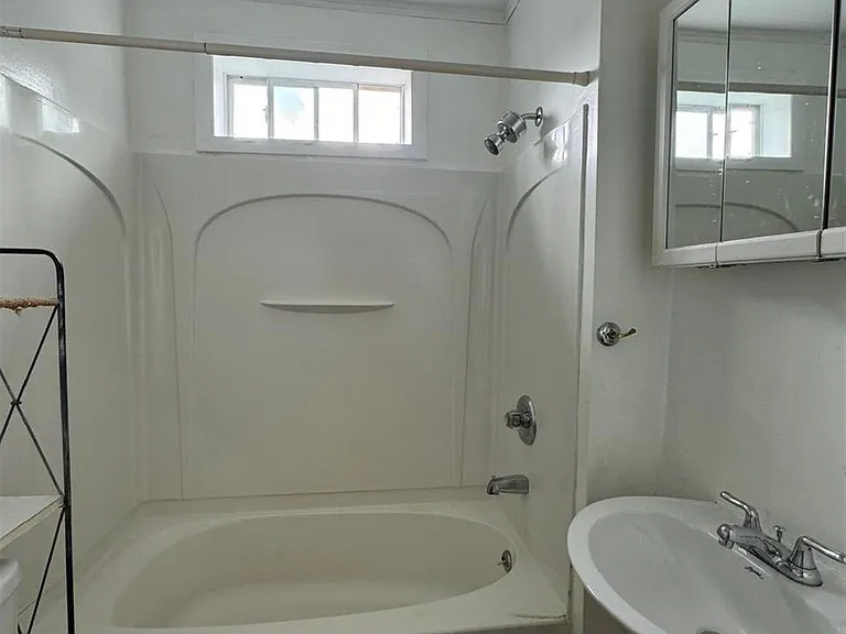11 Concord Ave — Photo 12