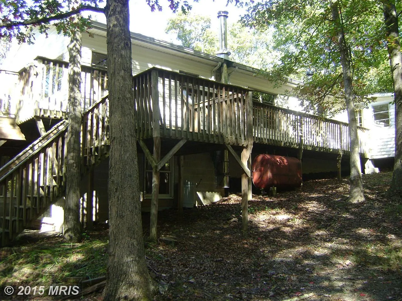 511 Three Creeks Rd photo 1