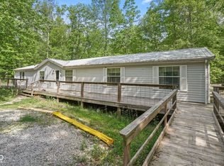 950 Hoosier Dr, North Vernon, IN 47265