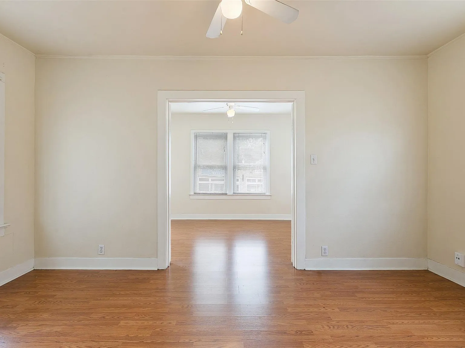 1 bed, 1.0 bath, 515 sqft, $1,050 — Photo 2